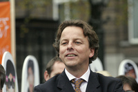 Ontwikkelingsorganisaties zijn meer dan het verlengstuk van Koenders’ beleid image