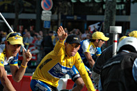 Lance Armstrong en George Hincapie tijdens de Tour de France 2006
