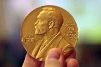Nobelprijs Economie 2016: over contractontwerp bij botsende belangen image