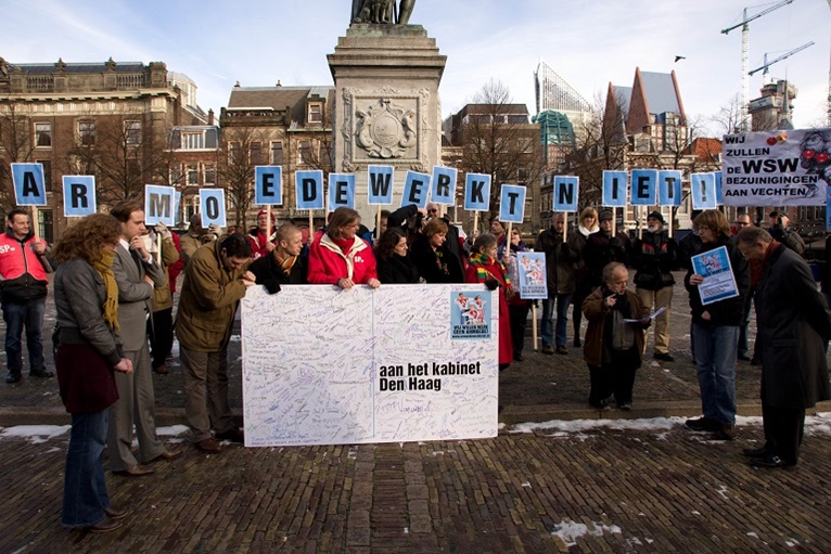 Longread: De ontwikkeling van het sociaal contract en de herverdeling van inkomens in Nederland image