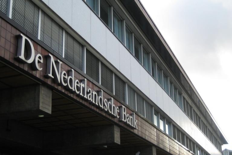 De Nederlandsche Bank kan nog veel leren van de Bank of England en de Fed image