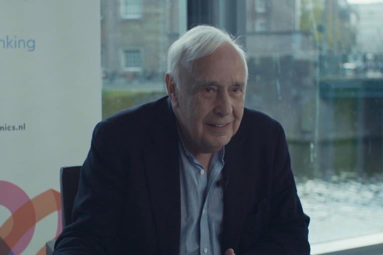 Een gesprek met Robert Skidelsky over de ontwikkelingsgang van de economische wetenschap image